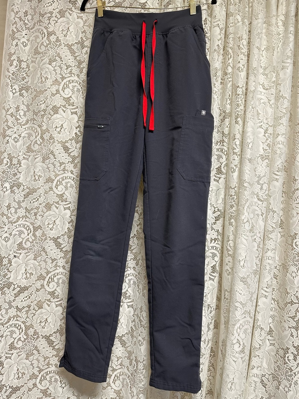 Figs Yola Charcoal High Rise Slim Scrub Pant